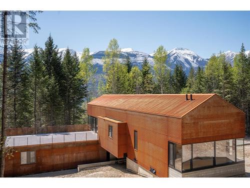 2060 Mcmurdo Road, Golden, BC - Outdoor