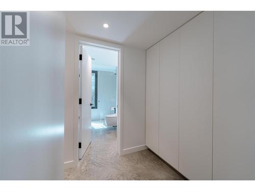 2060 Mcmurdo Road, Golden, BC - Indoor Photo Showing Other Room