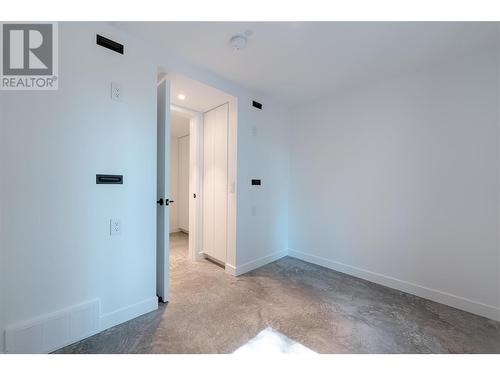 2060 Mcmurdo Road, Golden, BC - Indoor Photo Showing Other Room