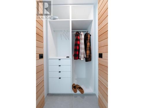 2060 Mcmurdo Road, Golden, BC - Indoor With Storage