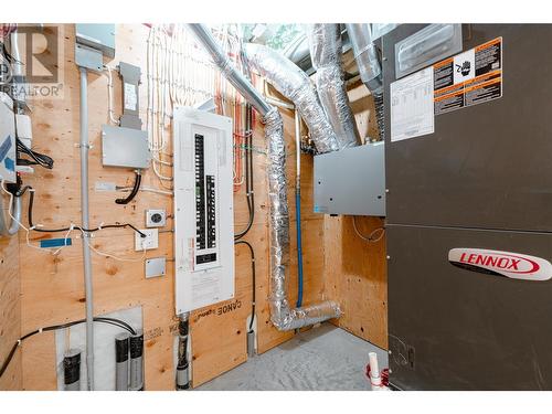 2060 Mcmurdo Road, Golden, BC - Indoor Photo Showing Basement