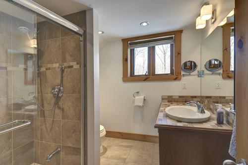 Bathroom - 615 Ch. Des Chantiers, Labelle, QC - Indoor Photo Showing Bathroom