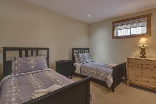 Bedroom - 615 Ch. Des Chantiers, Labelle, QC - Indoor Photo Showing Bedroom