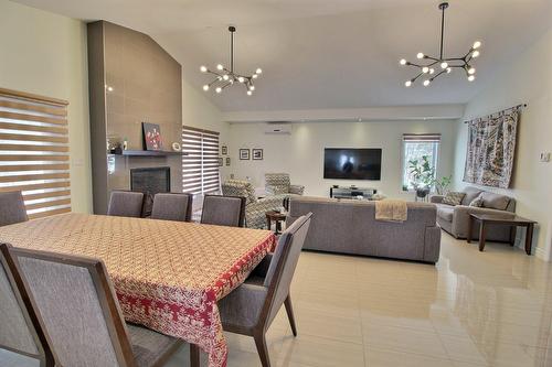 Living room - 402 Route Des Pionniers, Rouyn-Noranda, QC - Indoor