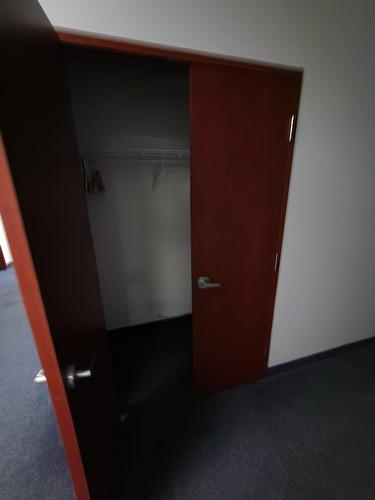 Restaurant - 325-4650 Boul. Des Laurentides, Laval (Vimont), QC - Indoor Photo Showing Other Room