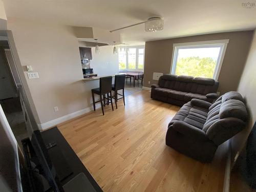 619 45 Vimy Avenue, Halifax, NS 