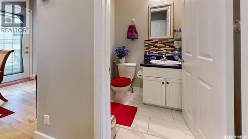 710 Weldon Avenue, Saskatoon, SK - Indoor Photo Showing Other Room