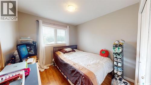 710 Weldon Avenue, Saskatoon, SK - Indoor Photo Showing Bedroom