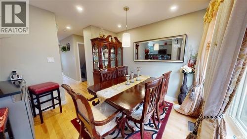 710 Weldon Avenue, Saskatoon, SK - Indoor Photo Showing Dining Room