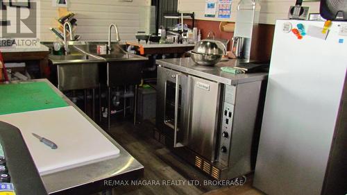 2 - 6119 Main Street, Niagara Falls (Dorchester), ON 