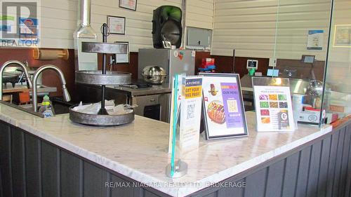 2 - 6119 Main Street, Niagara Falls (Dorchester), ON 