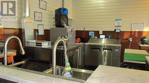 2 - 6119 Main Street, Niagara Falls (Dorchester), ON 