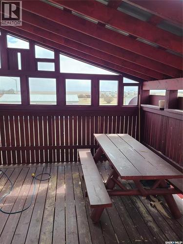 48 Main Street, Manor, SK - Indoor Photo Showing Other Room