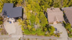 843 Lorne White Pl  Ucluelet, BC V0R 3A0