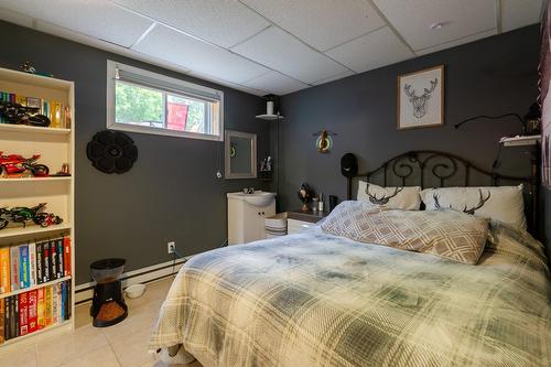 Bedroom - 202 25E Rue O., Venise-En-Québec, QC - Indoor Photo Showing Bedroom