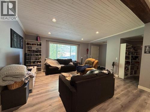 3520 33 Highway, Westbridge, BC 