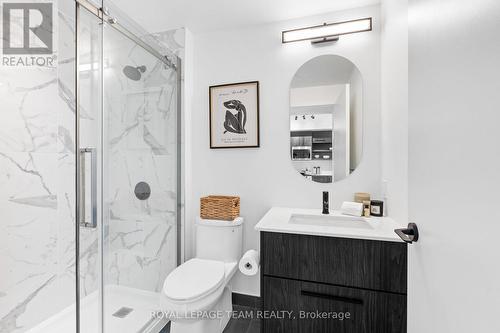 521 - 560 Rideau Street, Ottawa, ON - Indoor Photo Showing Bathroom