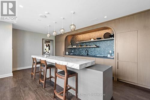 521 - 560 Rideau Street, Ottawa, ON - Indoor