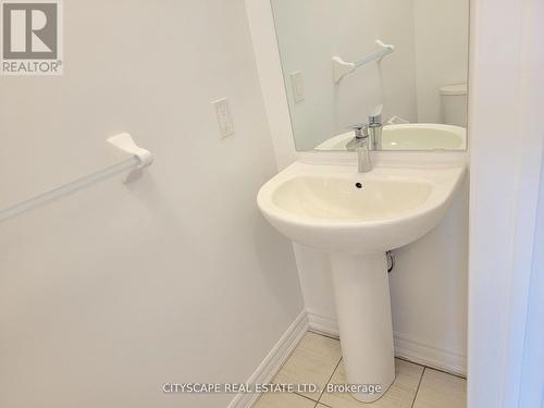 Main Floor Powder Room - 7 Fennell Street, Southgate, ON - Indoor Photo Showing Bathroom