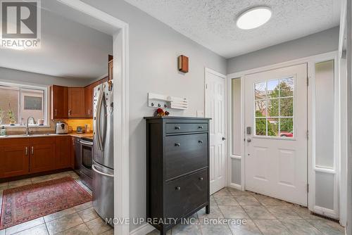 785 Pam Crescent, Newmarket, ON - Indoor Photo Showing Other Room