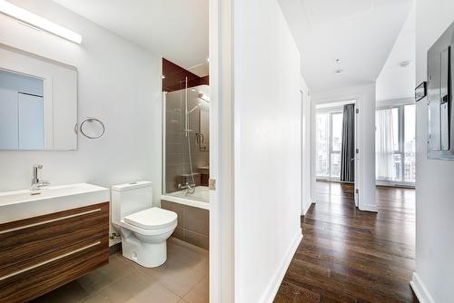 Intérieur - 1011-1155 Rue De La Montagne, Montréal (Ville-Marie), QC - Indoor Photo Showing Bathroom