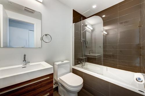 Salle de bains - 1011-1155 Rue De La Montagne, Montréal (Ville-Marie), QC - Indoor Photo Showing Bathroom