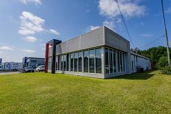 10201 Boul. des Hêtres  Shawinigan, QC G9N 4Y2