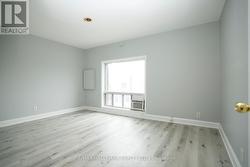 1 - 37 HOLLAND STREET  Bradford West Gwillimbury, ON L3Z 2B9