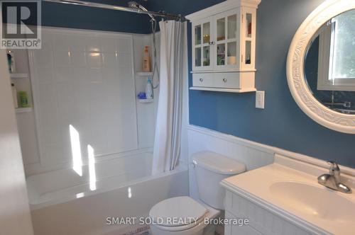 75 Lake Avenue, Ramara, ON - Indoor Photo Showing Bathroom