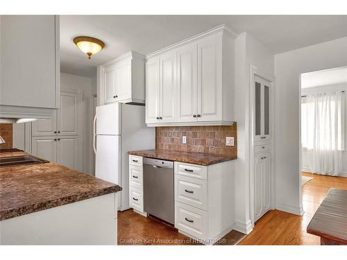 7677 Riverview Line, Chatham, ON 