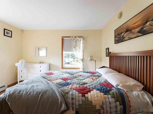 885 Fort Point Road, Ashmore, NS 