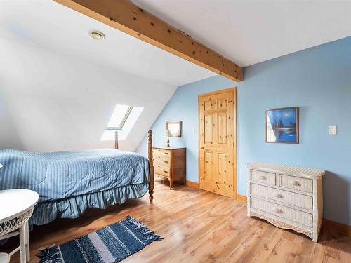 885 Fort Point Road, Ashmore, NS 