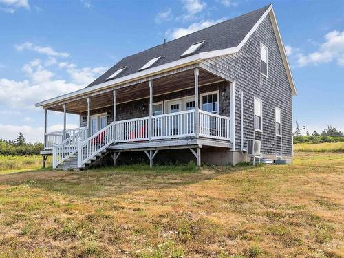 885 Fort Point Road, Ashmore, NS 