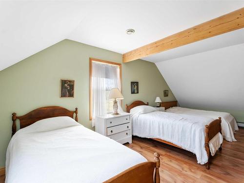 885 Fort Point Road, Ashmore, NS 