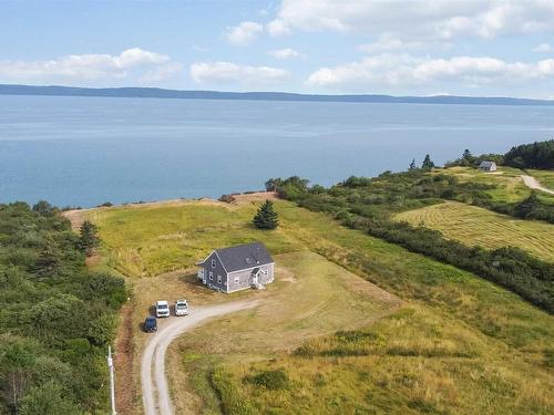 885 Fort Point Road, Ashmore, NS 