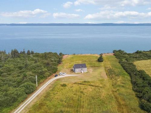 885 Fort Point Road, Ashmore, NS 