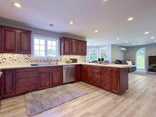 14 Royalty Road, Charlottetown, PE 