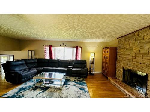 131 Riverside Dr, Woodstock, NB 