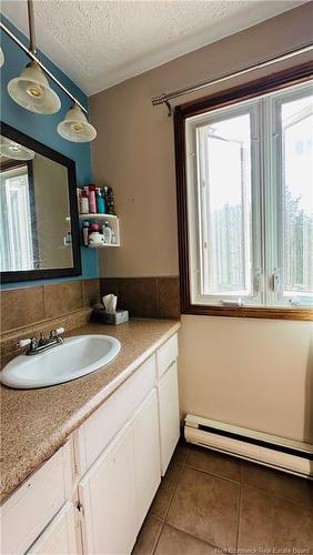 131 Riverside Dr, Woodstock, NB 