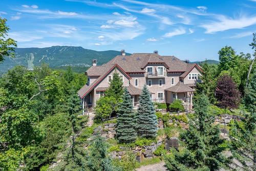 7-225 Rue du Mont-Plaisant  Mont-Tremblant, QC J8E 1L2