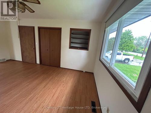310 Albany Street, Fort Erie (Lakeshore), ON - Indoor Photo Showing Other Room