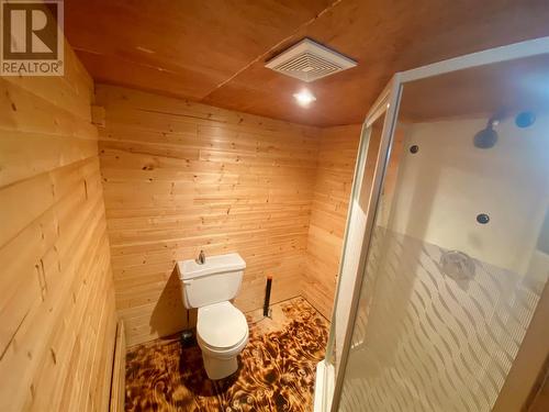 39 Station Road, Glovertown, NL - Indoor Photo Showing Bathroom
