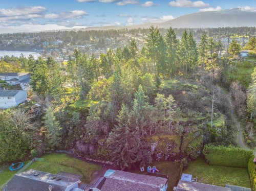 3128 Queens Crt, Nanaimo, BC 