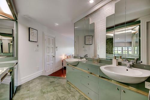 Ensuite bathroom - 1080 Rue Ste-Thérèse, Saint-Jean-Sur-Richelieu, QC - Indoor Photo Showing Bathroom