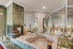 Salle de bains attenante à la CCP - 