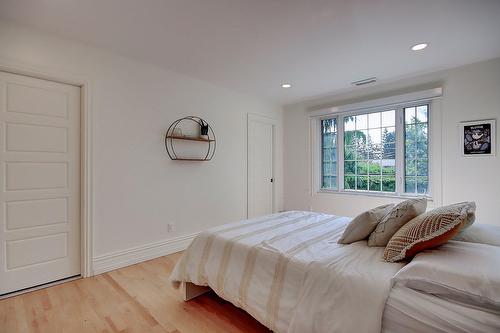 Bedroom - 1080 Rue Ste-Thérèse, Saint-Jean-Sur-Richelieu, QC - Indoor Photo Showing Bedroom