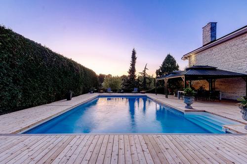 Pool - 1080 Rue Ste-Thérèse, Saint-Jean-Sur-Richelieu, QC - Outdoor With In Ground Pool With Backyard
