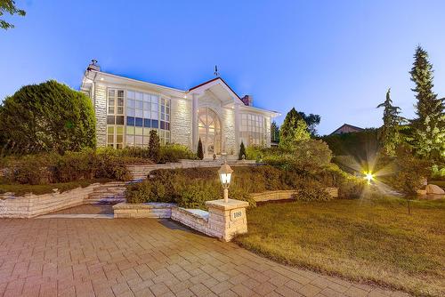 Frontage - 1080 Rue Ste-Thérèse, Saint-Jean-Sur-Richelieu, QC - Outdoor