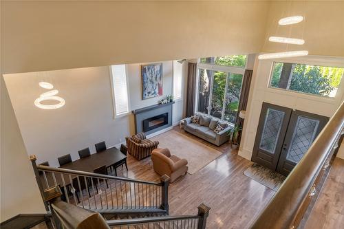 1180 Shuswap Street, Salmon Arm, BC - Indoor With Fireplace
