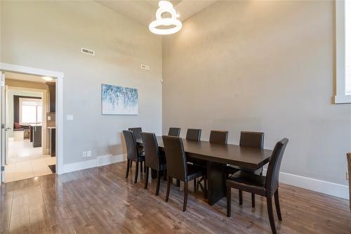 1180 Shuswap Street, Salmon Arm, BC - Indoor Photo Showing Dining Room
